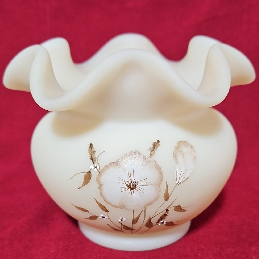 VTG Fenton Custard Satin Glass Ruffled Rose Bowl Vase - Hand Painted & Signed